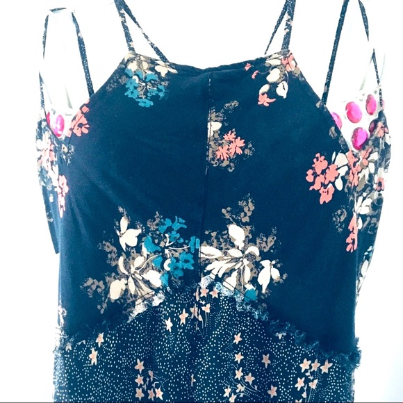 Free People black, floral, shift style dress. Size medium - Picture 3 of 5
